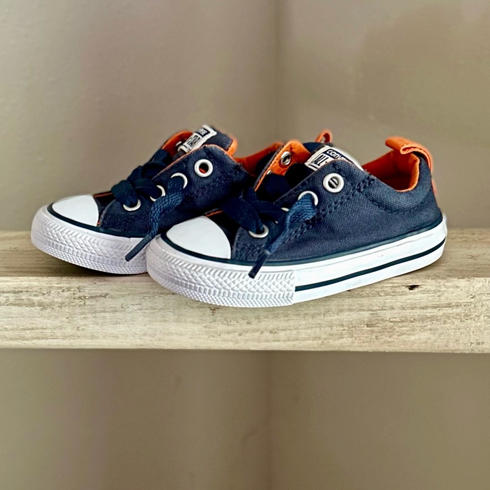 EUC Toddler Boys' Converse Chuck Taylor All Star Axel Utility Sneakers